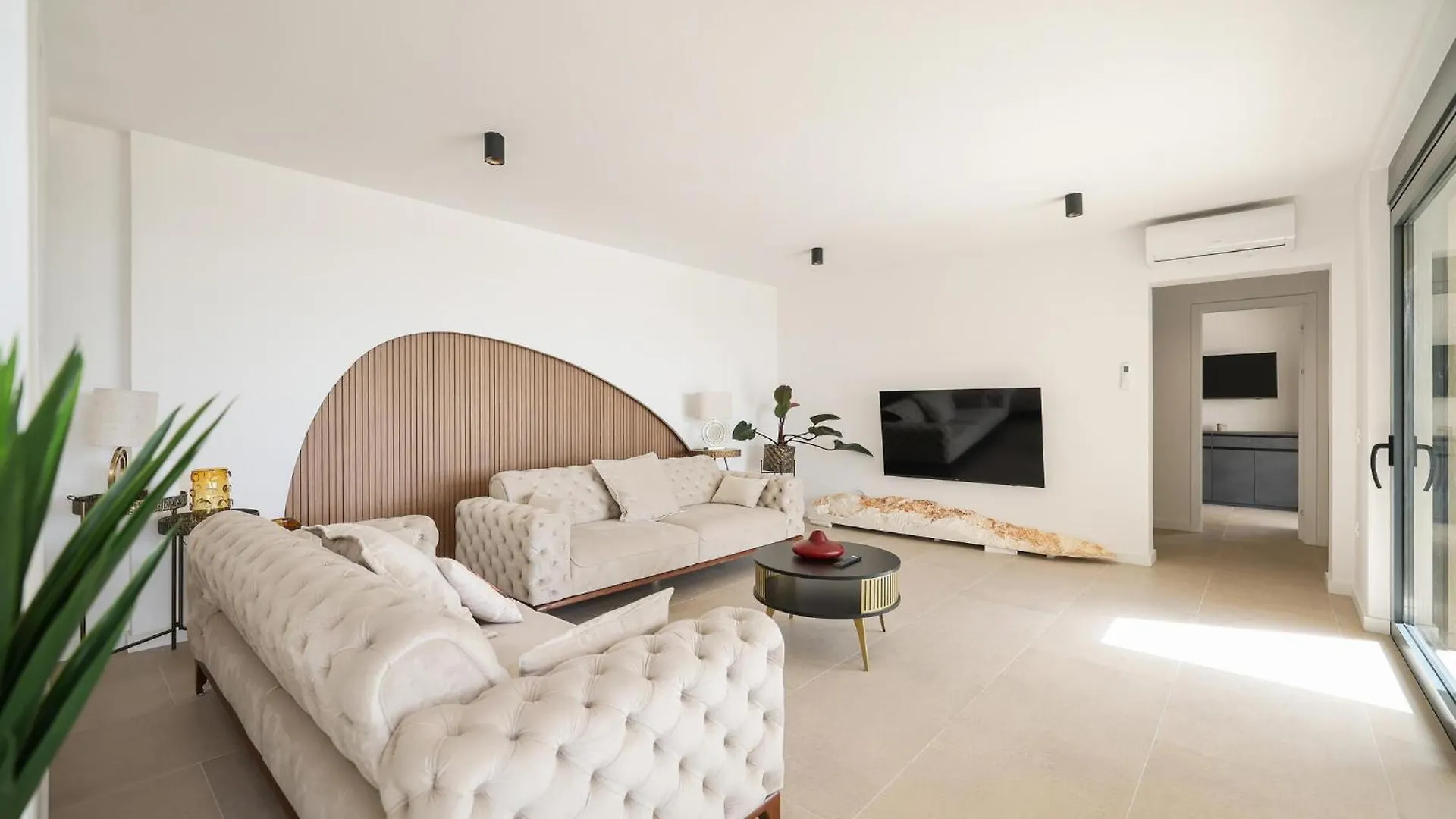 4 Bedroom Awesome Home In Maslenica